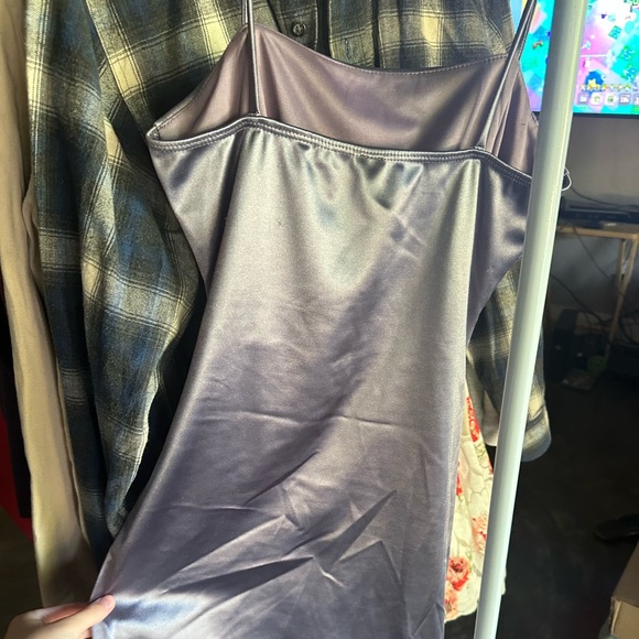 Windsor Purple Party Dress - Picture 4 of 4